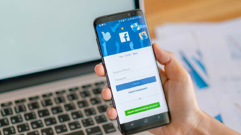 Social Media คือ Facebook